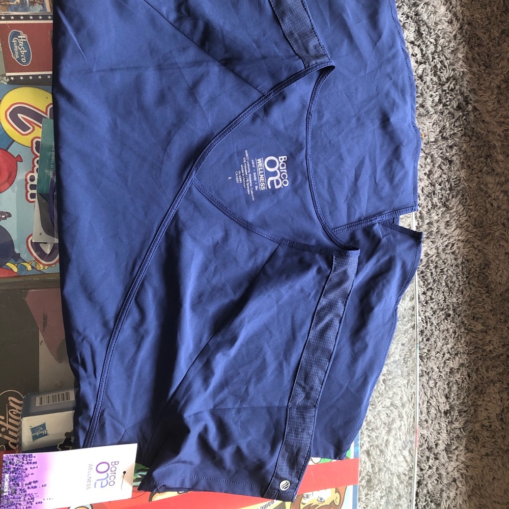 NWT Large.Barco scrub top